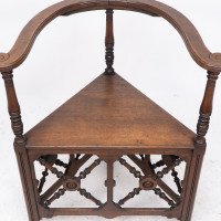 Jas Shoolbred. An Aesthetic Movement Oak Corner Armchair with Stylized Turnings - Thumbnail 9