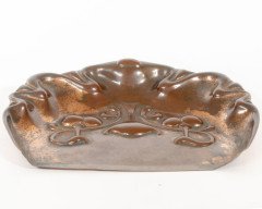 Beldray. An Arts & Crafts Copper Crumb Tray with Impressed Floral Decoration - Thumbnail 3