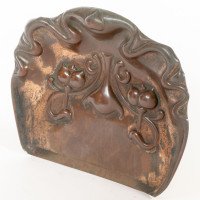 Beldray. An Arts & Crafts Copper Crumb Tray with Impressed Floral Decoration - Thumbnail 4