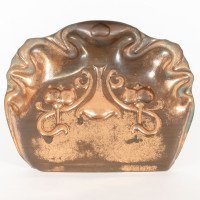 Beldray. An Arts & Crafts Copper Crumb Tray with Impressed Floral Decoration - Thumbnail 11
