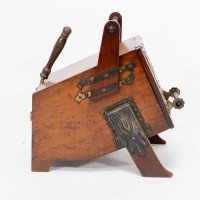 Dr Christopher Dresser – Aesthetic Movement Walnut Coal Box with Brass Panels - Thumbnail 4