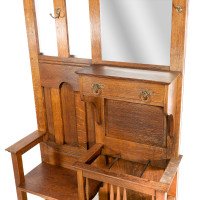 Shapland & Petter. A Good Arts & Crafts Oak Hallstand - Thumbnail 7