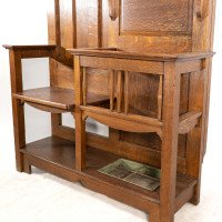 Shapland & Petter. A Good Arts & Crafts Oak Hallstand - Thumbnail 9