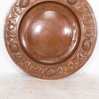 A Large Arts & Crafts Hand Formed Copper Charger with Stylised Decoration c.1900 - Thumbnail 8