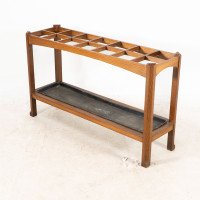 An Arts & Crafts Oak Stick & Umbrella Stand with Fourteen Sections - Thumbnail 3