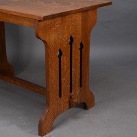 Liberty & Co., attributed. A Small Arts & Crafts Oak Dining Table - Thumbnail 9