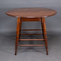 Collinson and Lock (Attributed) – Aesthetic Movement Walnut Centre Table - Thumbnail 2
