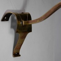 An Arts & Crafts Brass Picture Rail Wall Light - Thumbnail 15