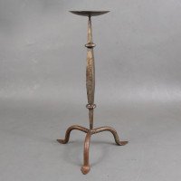 Cotswold School – Arts and Crafts Wrought Iron Pricket Candlestick (c.1910) - Thumbnail 4