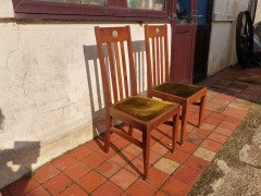 Liberty & Co., Pair of English Arts & Crafts Walnut Chairs with Stylized M Op Inlay - Thumbnail 2