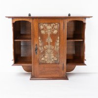 Alfred Wickham Jarvis, attributed. An Arts & Crafts Walnut Hanging Cupboard - Thumbnail 2