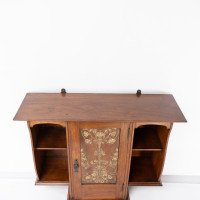 Alfred Wickham Jarvis, attributed. An Arts & Crafts Walnut Hanging Cupboard - Thumbnail 6