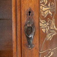 Alfred Wickham Jarvis, attributed. An Arts & Crafts Walnut Hanging Cupboard - Thumbnail 11