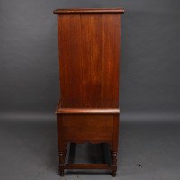 Ambrose Heal a Rare Mansfield Oak Chest of Drawers with Iron Heart Escutcheons - Thumbnail 4