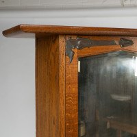 Shapland & Petter, attributed. An Arts & Crafts Oak Hall Cupboard with Flaring Cornice - Thumbnail 6