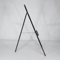 An Arts & Crafts folding oak easel with a carved butterfly flying from a flower - Thumbnail 5