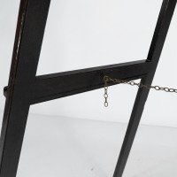 An Arts & Crafts folding oak easel with a carved butterfly flying from a flower - Thumbnail 15