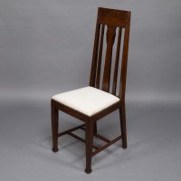 E. A. Taylor, attributed. A Set of Eight Arts & Crafts Glasgow School Oak Dining Chairs - Thumbnail 4