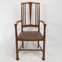 Liberty & Co., Attributed – Arts and Crafts Walnut Armchair with Heart Inlays - Thumbnail 2