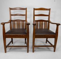 Walter Cave Attributed – Arts and Crafts Pair of Oak Armchairs with Curved Backs - Thumbnail 2