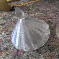 WAS Benson. Rare pair of brass wall lights with the original Powell flint shades - Thumbnail 20