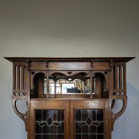 Liberty and Co attributed. Arts and Crafts Glazed Oak Bookcase. - Thumbnail 5