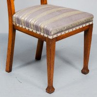 Liberty & Co., Six English Arts & Crafts Oak Dining Chairs with Heart Cut-Outs - Thumbnail 16