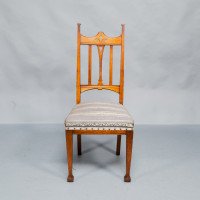 Liberty & Co., Six English Arts & Crafts Oak Dining Chairs with Heart Cut-Outs - Thumbnail 6