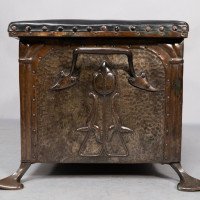 Jesson Birkett, Attributed – Arts and Crafts Copper Fireside Log Box and Seat - Thumbnail 20