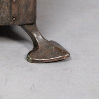 Jesson Birkett, Attributed – Arts and Crafts Copper Fireside Log Box and Seat - Thumbnail 23