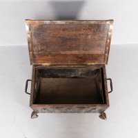 Jesson Birkett, Attributed – Arts and Crafts Copper Fireside Log Box and Seat - Thumbnail 29