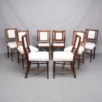 Bruce Talbert (1838-1881) Probably for Gillows of Lancaster & London. A Set of Eight English Aesthetic Movement Walnut Dining Chairs - Thumbnail 2