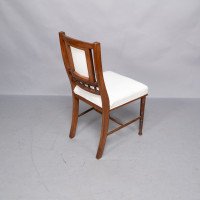 Bruce Talbert (1838-1881) Probably for Gillows of Lancaster & London. A Set of Eight English Aesthetic Movement Walnut Dining Chairs - Thumbnail 9