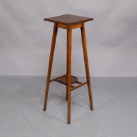 C. F. A. Voysey, attributed. Made & Retailed by Goodyers of Regent Street & New Bond Street London. A Rare Pair of Simple Arts & Crafts Oak Plant Stands - Thumbnail 8