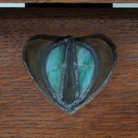 George Walton. An Arts & Crafts Oak Dressing Table Mirror - Thumbnail 15