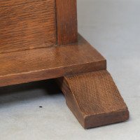 George Walton. An Arts & Crafts Oak Dressing Table Mirror - Thumbnail 19