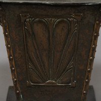 An Arts & Crafts Copper Conical Coal Bucket & Lid, with Hand Hammered Sun Rise - Thumbnail 10