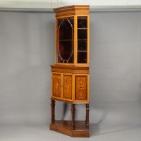 Stephen Webb for Collinson & Lock, a Renaissance Revival Inlaid Corner Cabinet - Thumbnail 2