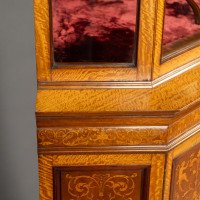 Stephen Webb for Collinson & Lock, a Renaissance Revival Inlaid Corner Cabinet - Thumbnail 10