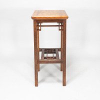 E. W. Godwin Probably Made by William Watt. An Anglo-Japanese Oak & Lattice Statue Stand with Wide Inlaid Top - Thumbnail 5