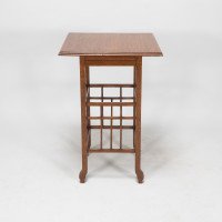 E. W. Godwin, attributed. An Anglo-Japanese Quarter Sawn Oak Side Table - Thumbnail 8