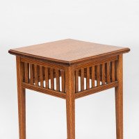 E. W. Godwin, attributed. An Anglo-Japanese Quarter Sawn Oak Side Table. The Top with a Double Molded Edge with Simple Slatted Decoration - Thumbnail 13