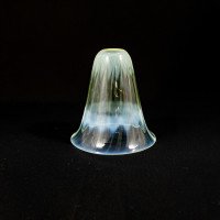 A Set of Five Vaseline Bell Shades - Thumbnail 16