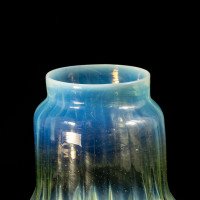 Arts and Crafts, c.1900 Ribbed Vaseline Glass Shade with Ruffled Rim - Thumbnail 8