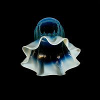 Arts and Crafts, c.1900 Ribbed Vaseline Glass Shade with Ruffled Rim - Thumbnail 14