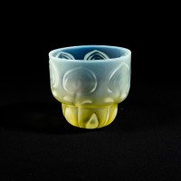 Arts and Crafts, c.1900 Set of Three Peacock Feather Vaseline Glass Shades - Thumbnail 14