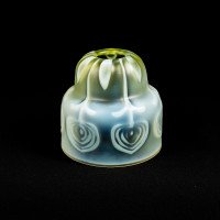 Arts and Crafts, c.1900 Set of Three Peacock Feather Vaseline Glass Shades - Thumbnail 29