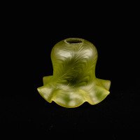 Arts and Crafts, c.1900 Swirled Vaseline Glass Shade with Ruffled Rim - Thumbnail 2