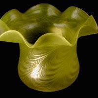 Arts and Crafts, c.1900 Swirled Vaseline Glass Shade with Ruffled Rim - Thumbnail 13