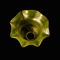 Arts and Crafts, c.1900 Swirled Vaseline Glass Shade with Ruffled Rim - Thumbnail 16